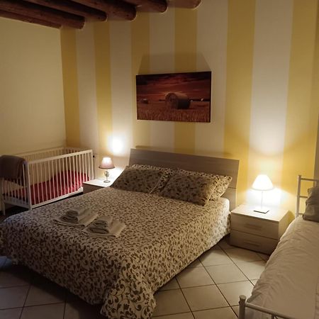 Апартаменты Casa Giulia - Валеджо-суль-Минчо Экстерьер фото