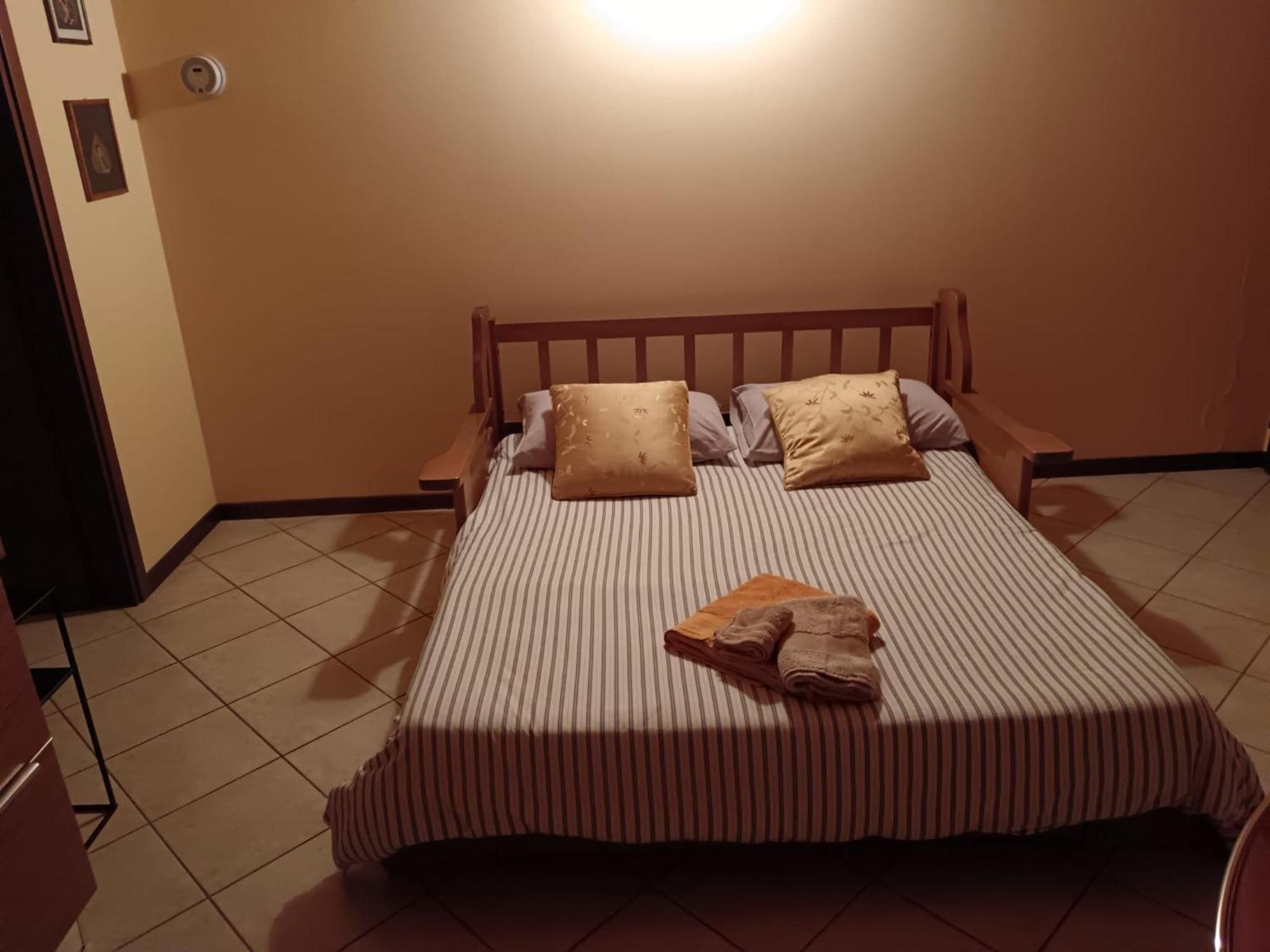 Апартаменты Casa Giulia - Валеджо-суль-Минчо Экстерьер фото